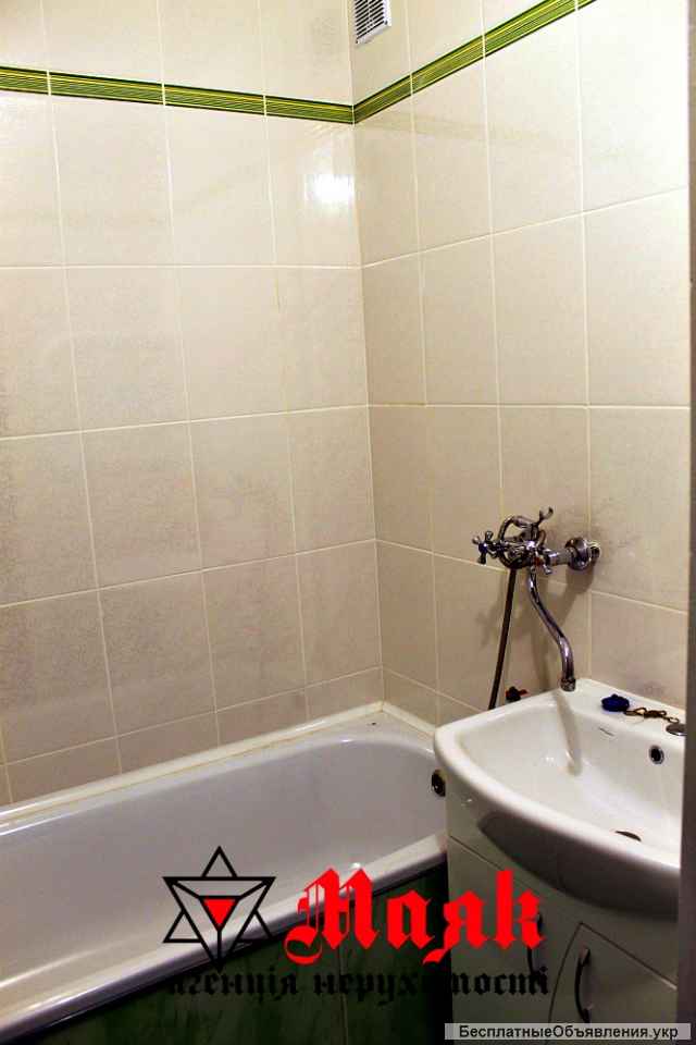 Сдам однокомнатную в Центре с ремонтом