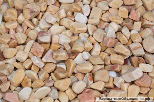 Мраморная катанная рыжая крошка.Фракция 2*33*5