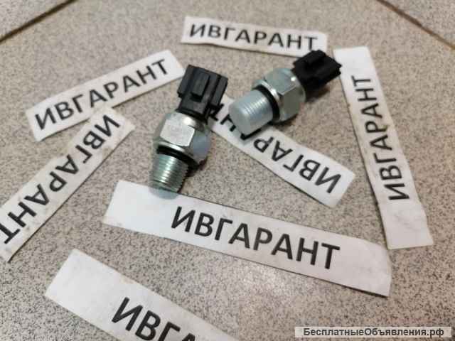 4436536 Датчик давления регулятора 4436536 Hitachi