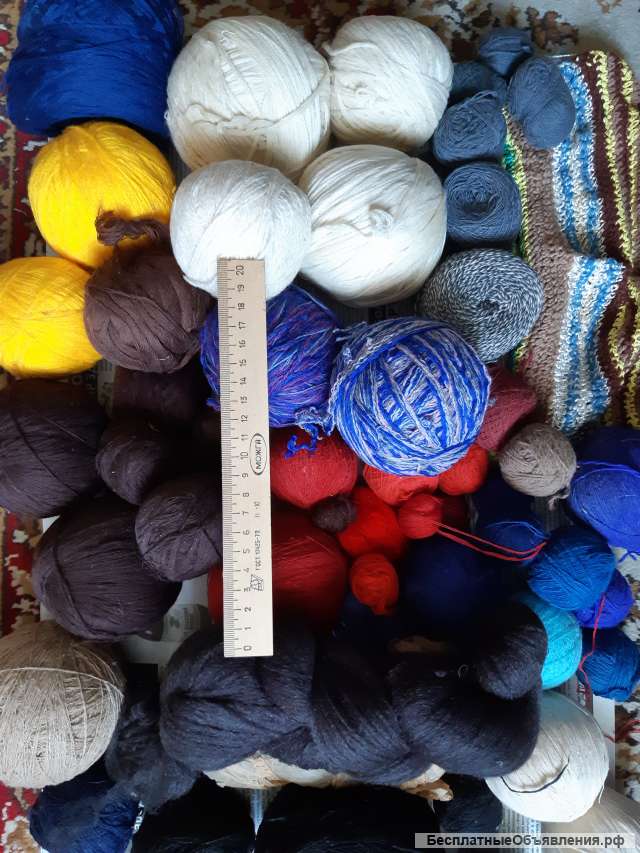 Нитки и пряжа для вязания