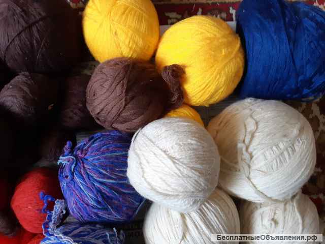 Нитки и пряжа для вязания