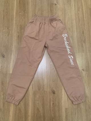 Спортивный костюм