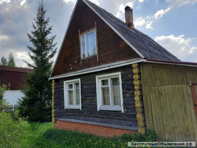 Жилой дом, / сруб /, 100 м2, гараж, баня на 10 сотках