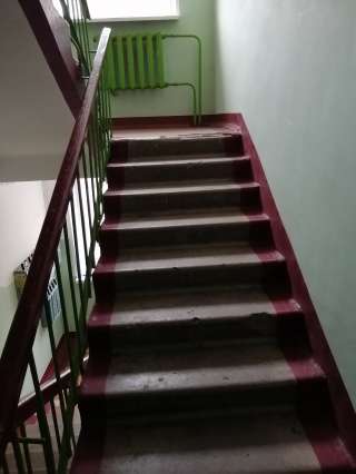 2 ком квартира продаю