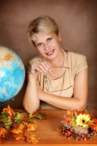 Занятия с детьми по музыке (фортепиано, синтезатор)