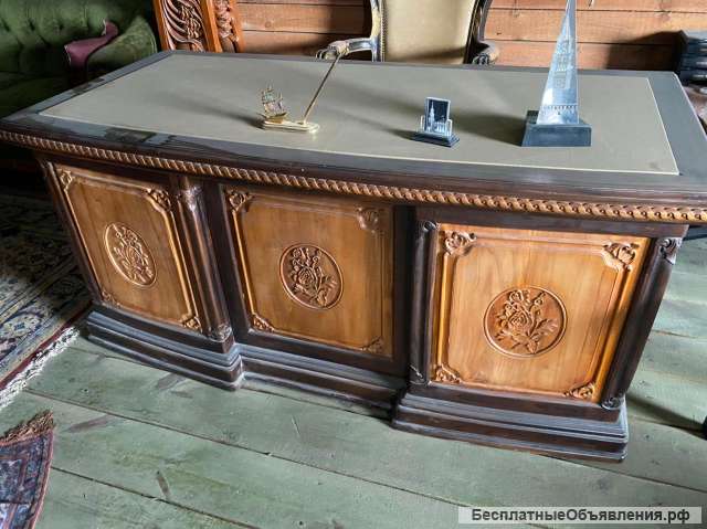 Антикварная мебель