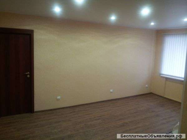 2- комн.Кировский переулок,1/5кирп.46 кв.м.Евроремонт.