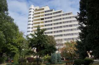 2-х комнатную квартирув по ул. Дзержинского, 4