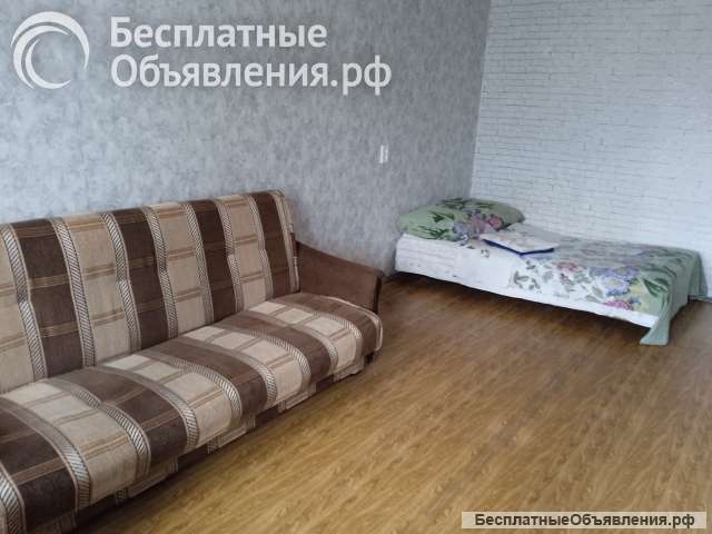Однушка у ТРЦ Жар Птица