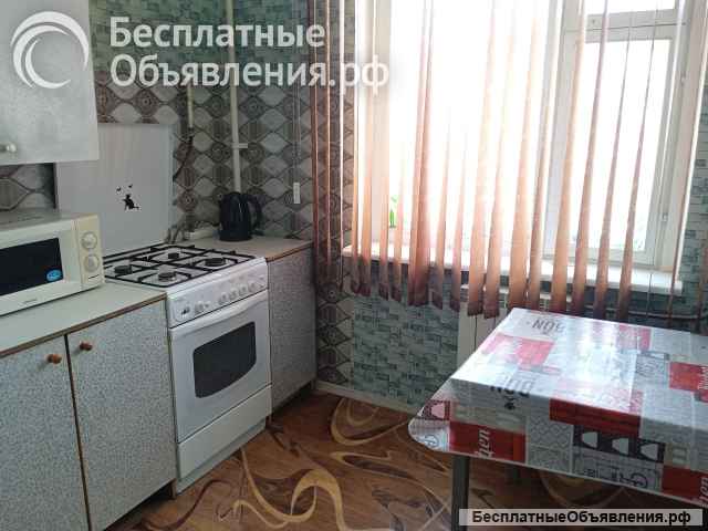 Однушка у ТРЦ Жар Птица