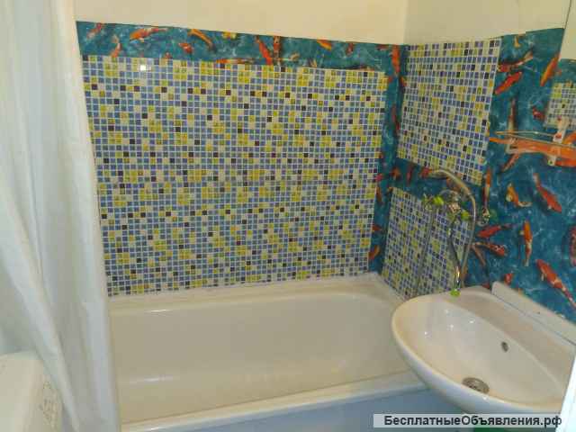 Однушка у ТРЦ Жар Птица