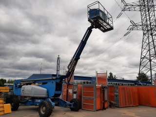 Подъемник самоходный коленчатый genie Z 135/70