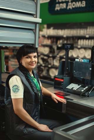 Требуются продавцы-кассиры в магазины «Перекресток»