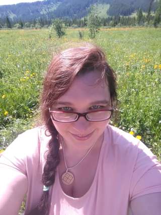 Потомственный целитель, медиум, экстрасенс