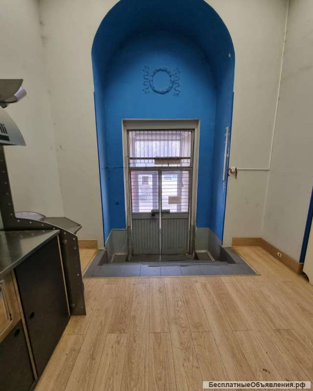 Торг. помещение 300 м2 в ЦАО