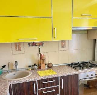 Сдаю 2к.кв. ул. Добровольского 8/9п. 50м. ремонт