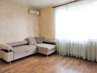 1к.кв.CМР ул. Толбухина. Хозяйка. 3/4кирп. пл.32кв.м. С ремонтом. Цена-2600т. р.