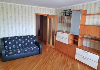 Сдаю 2к.кв. пр. Чехова 13/14кирп. 60м. ремонт