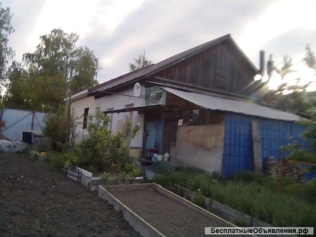 Половину дома в черемушках
