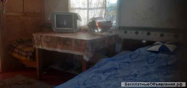 Участок 6.6 соток (на самом деле почти 9 соток) с кирпичным домом 15 кв.м