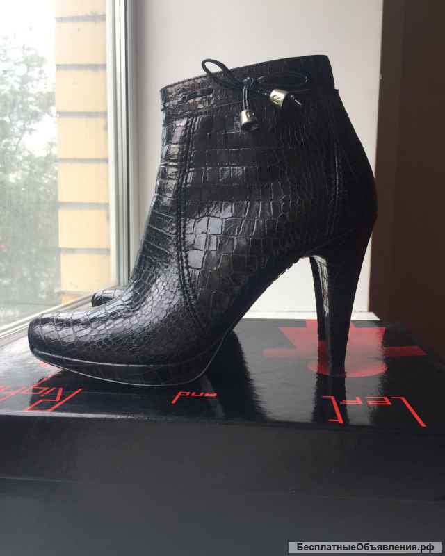 Ботинки left&rite италия 39 размер кожа черные платформа каблук 10 ботильоны женские внутри кожаные