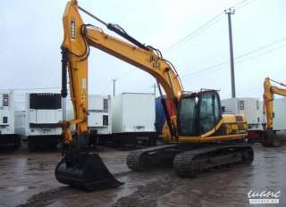 Аренда и услуги гусеничного экскаватора