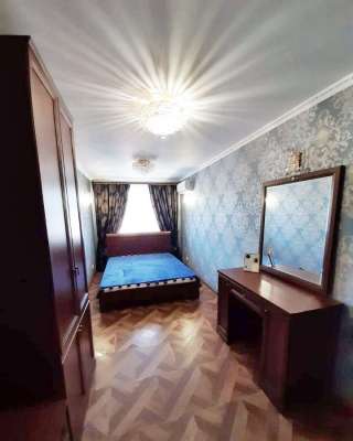 Сдаю 2к.кв. пер. Лунный 3/3кирп. 46м. ремонт
