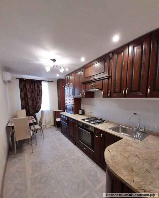 Сдаю 2к.кв. пер. Лунный 3/3кирп. 46м. ремонт