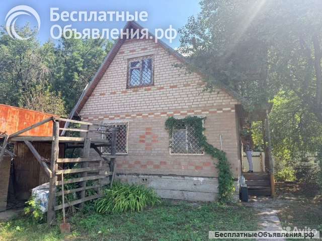 Историческая дача с мансардой и балкончиком
