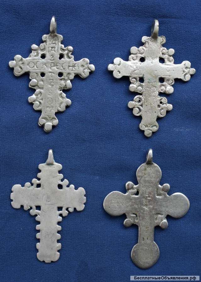 Конволют из 4-х наперсных серебряных крестов-тельников XV века