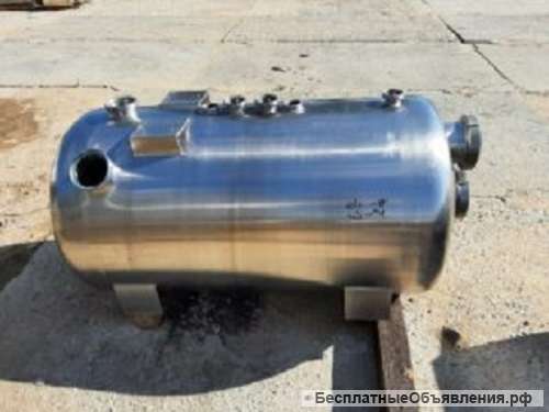 Ёмкость нержавеющая, объем — 0,46 куб.м. (210л+250л), инв 1037