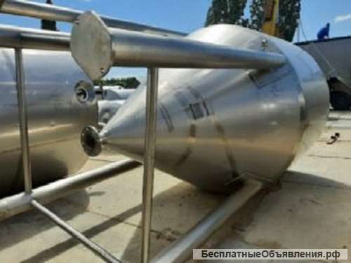 Емкость нержавеющая, объем — 6,5 куб.м., вертикальная, инв 1025