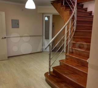 Дом 1120 м² на участке 7,5 сот. в Кизляре