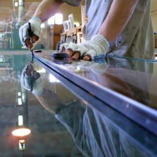 Резка и шлифовка кромки стекла и зеркал