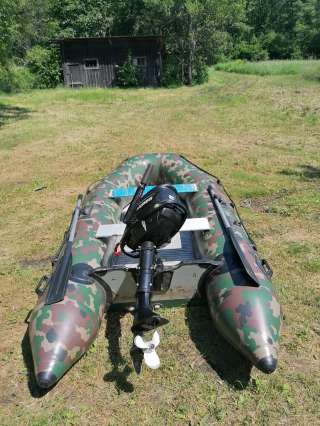 Лодка ПВХ с мотором