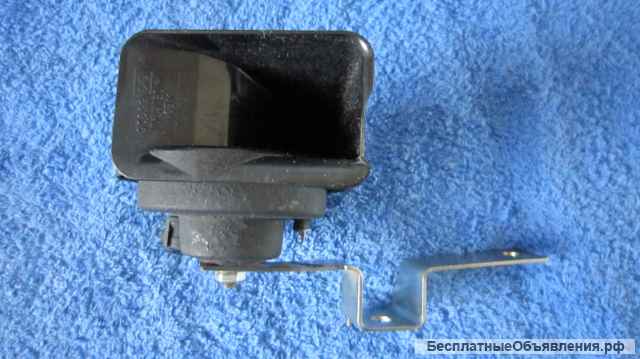 YEB000021 L Сигнал низкого тона на Range Rover 2002-2009 оригинальный