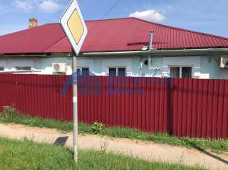 Теплая 2 комнатная квартира на земле в центре. Общая площадь 51 кв.м