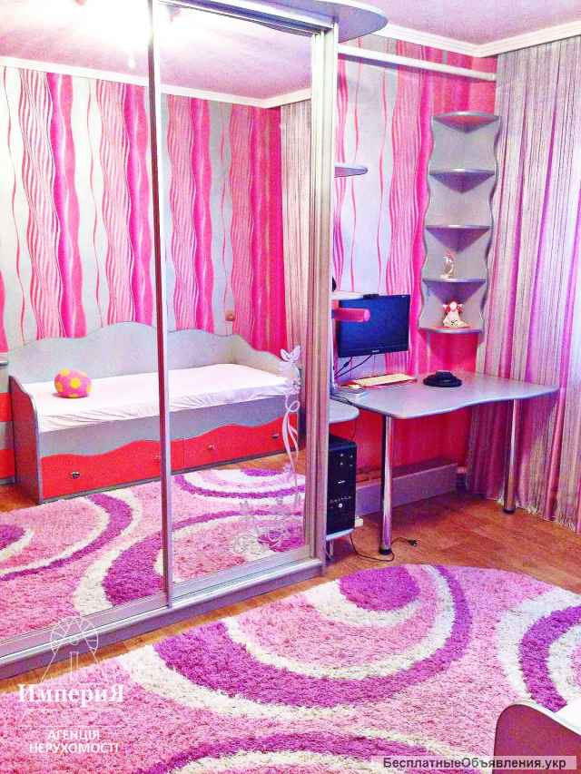 Сдам 3-Х комнатную. Ремонт. Автономка. Вся мебель и техника.