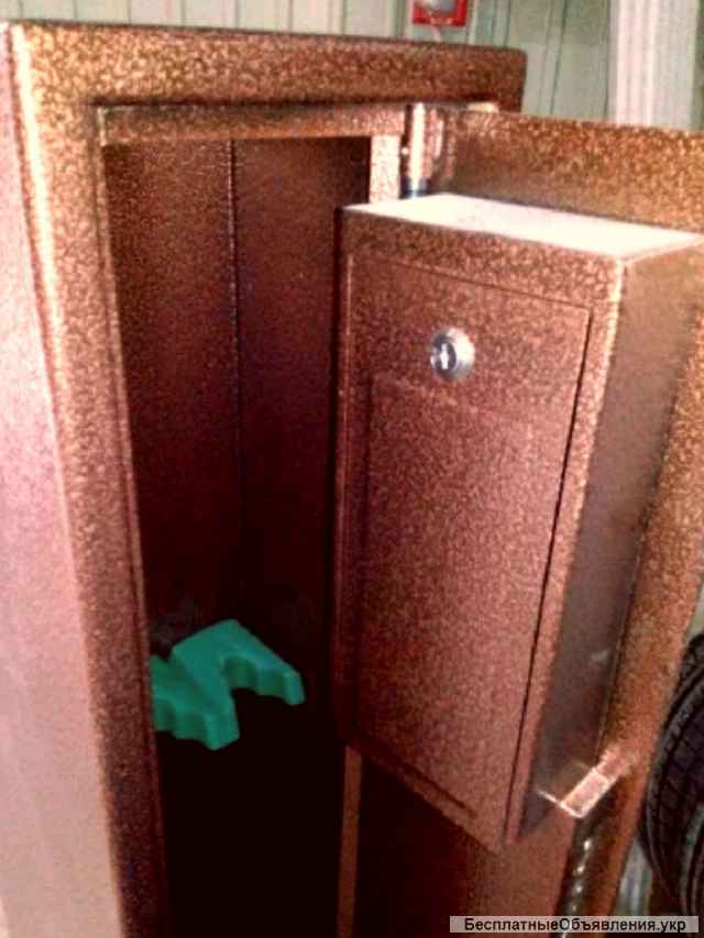 Сейф оружейный на 3 ствола