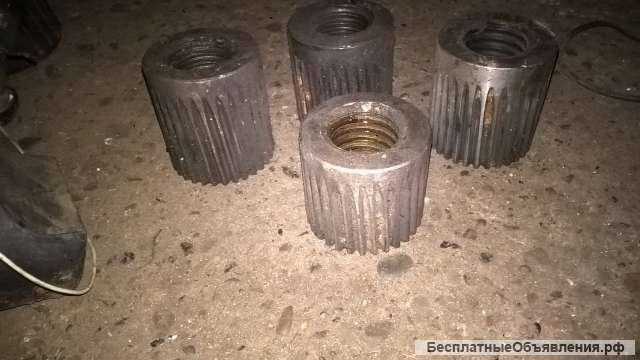 Гайка биметаллическая для станков 6Р12, 6Р13, ВМ127