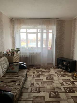 Двухкомнатную квартиру с хорошим ремонтом