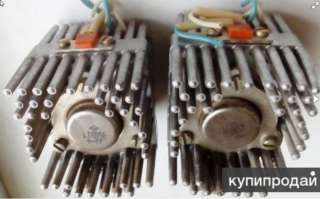 Радиатор охлаждения с 2-мя транзисторами на нем