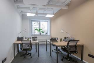 Сдается офис 423, 21,9 квм на 4 этаже 5 рабочих места