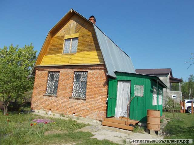 Дача у озера