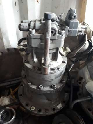 Редуктор поворота hitachi zx 200/3