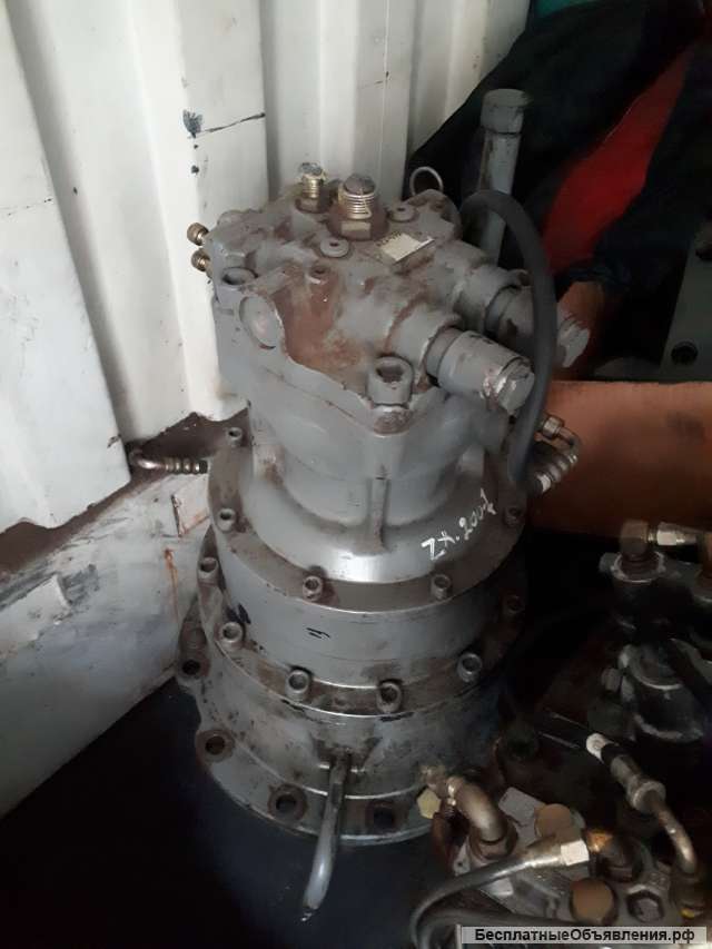 Редуктор поворота hitachi zx 200/3