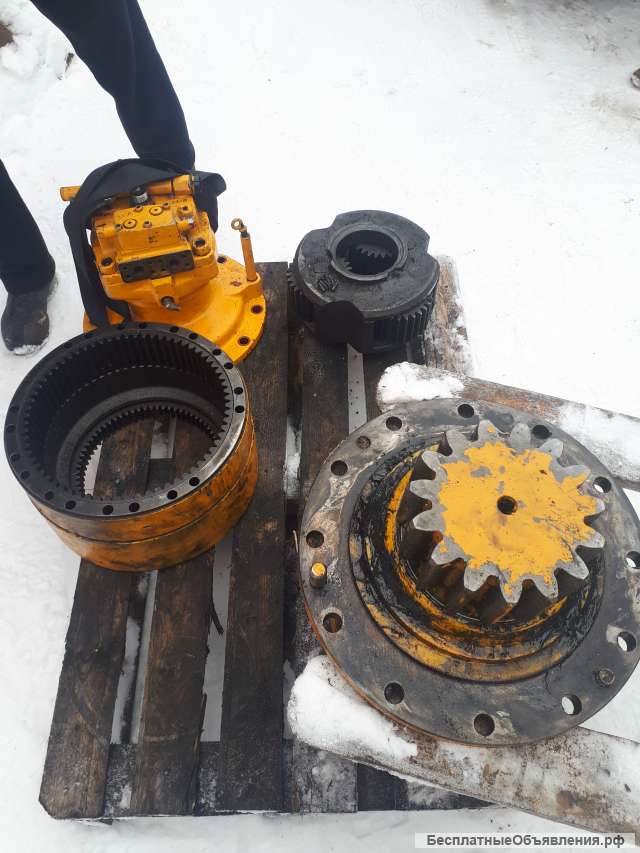 Редуктор поворота без/гм JCB 330