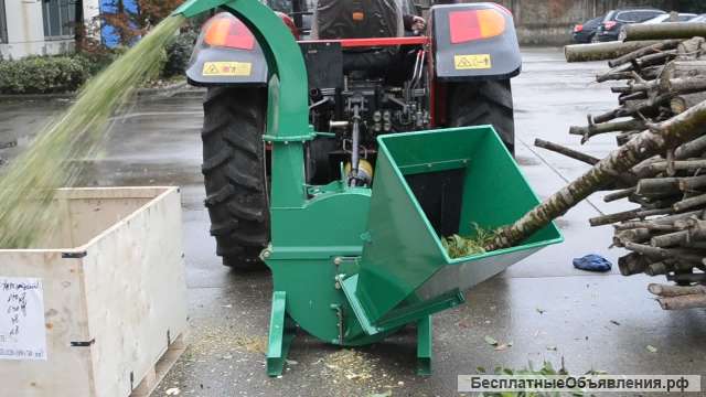 Услуги трактора МТЗ-82 (щетка, дробилка, пескоразбрасыватель, поливомоечная машина)