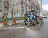 Услуги трактора МТЗ-82 (щетка, дробилка, пескоразбрасыватель, поливомоечная машина)