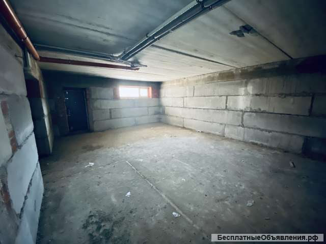 Коммерция 48 м2 Российский